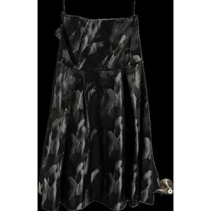 Women's White House Black Market Black and Gray Feather Print Dress Size 12
